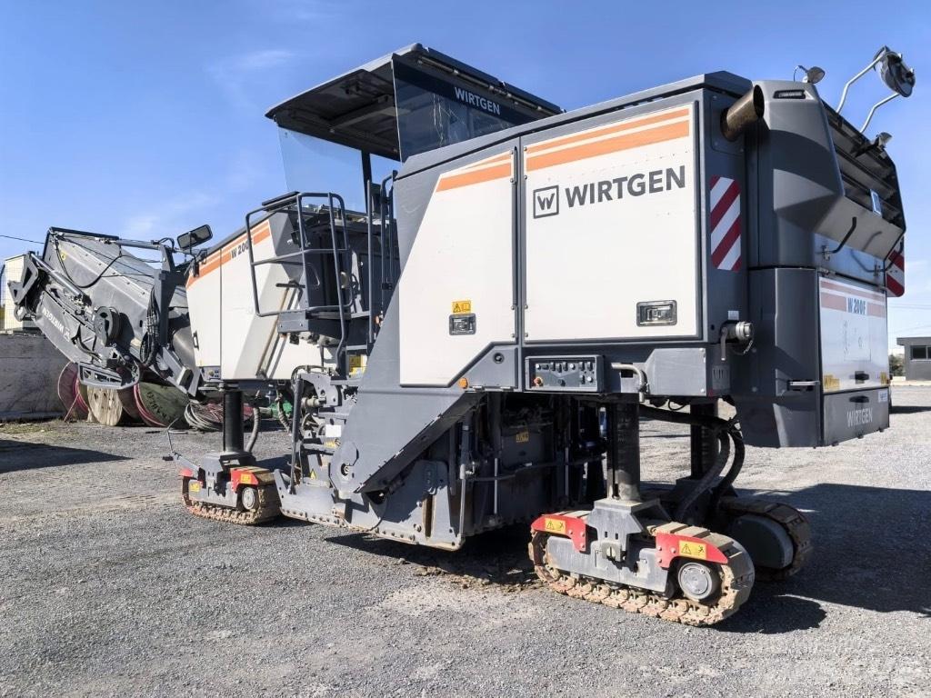 Wirtgen W200F Fresa a freddo per asfalto