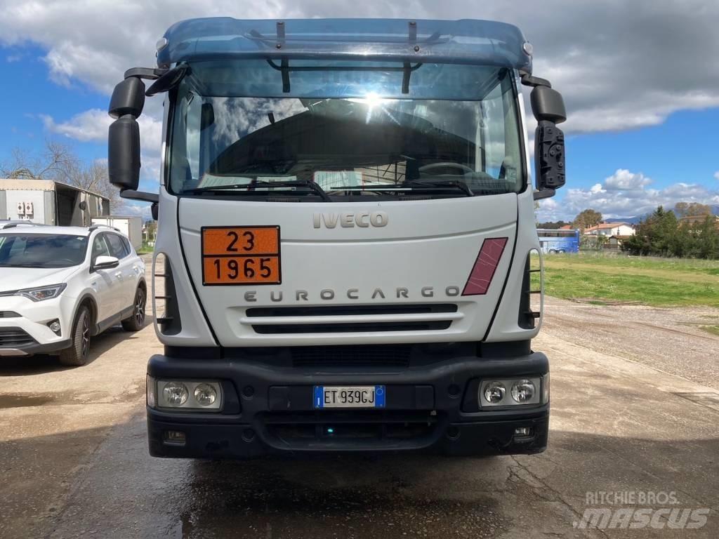 Iveco 135E25 Cisterna