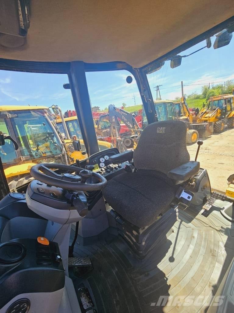CAT 428 E Terne