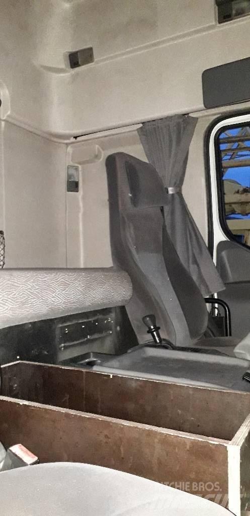 Renault HR 400 CDI Motrici e Trattori Stradali