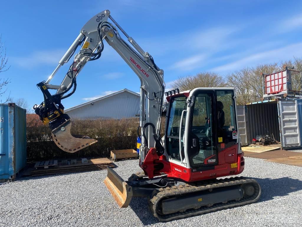 Takeuchi TB 260 Miniescavatori