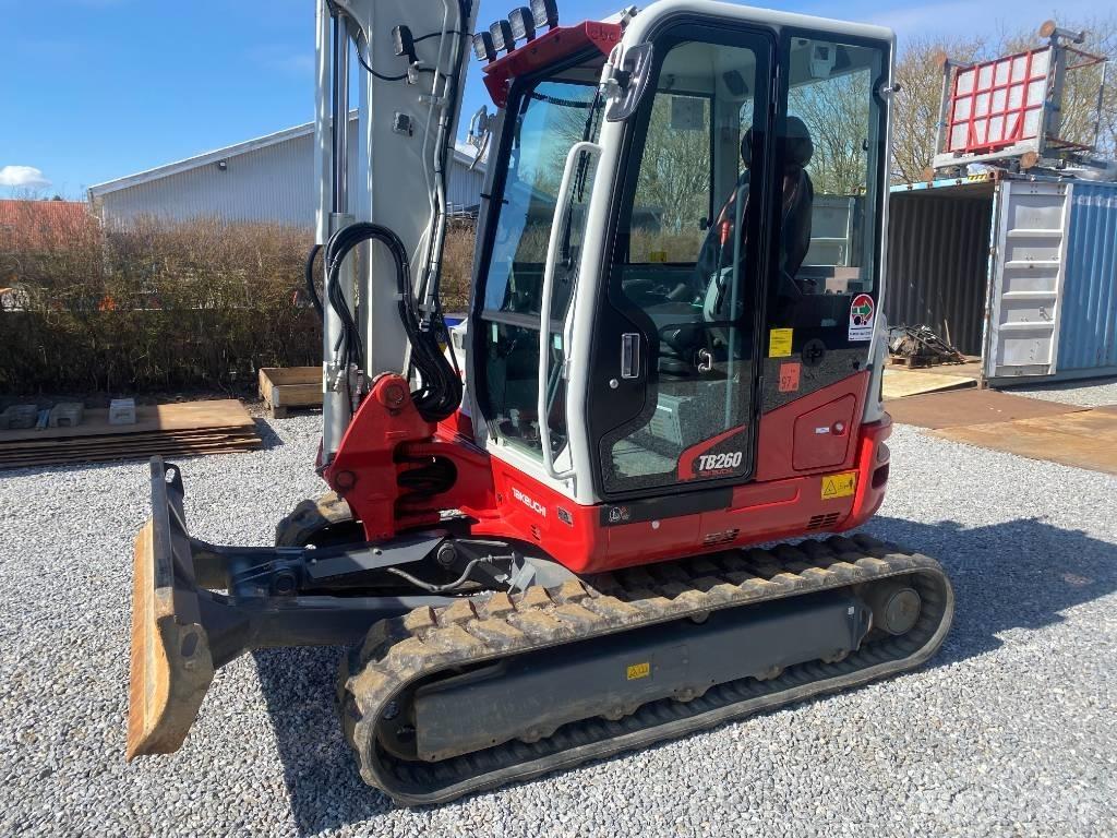 Takeuchi TB 260 Miniescavatori