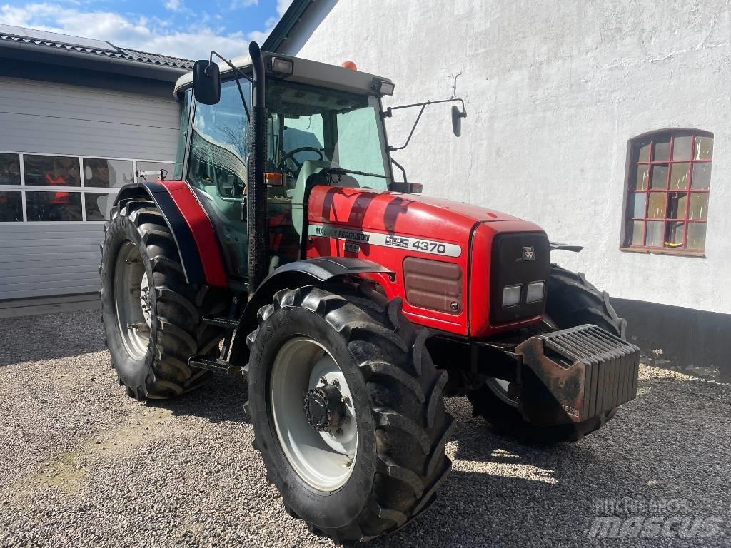 Massey Ferguson 4370 Trattori