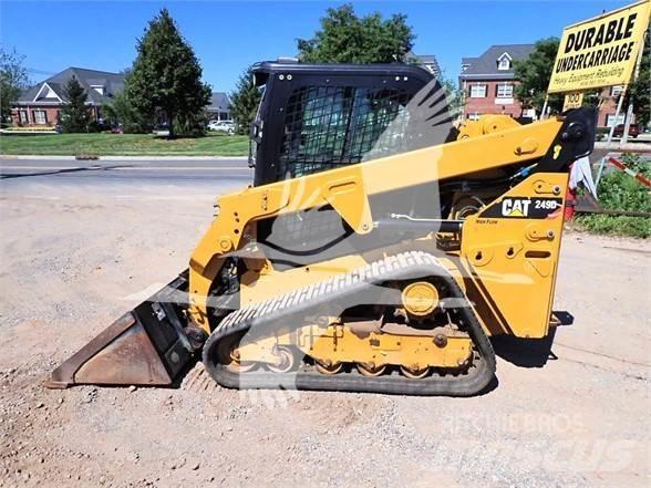 CAT 249D Mini Pale Gommate