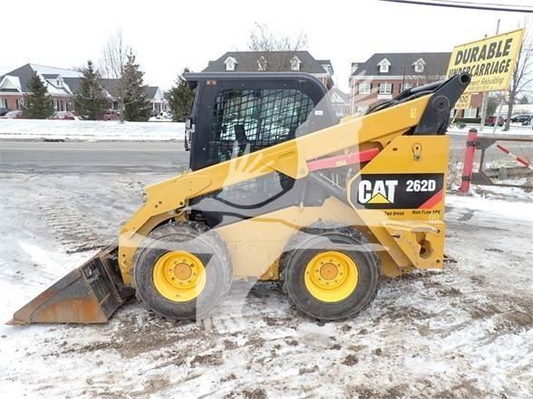 CAT 262D Mini Pale Gommate