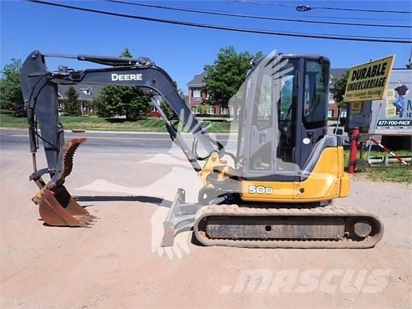 John Deere 50D Miniescavatori