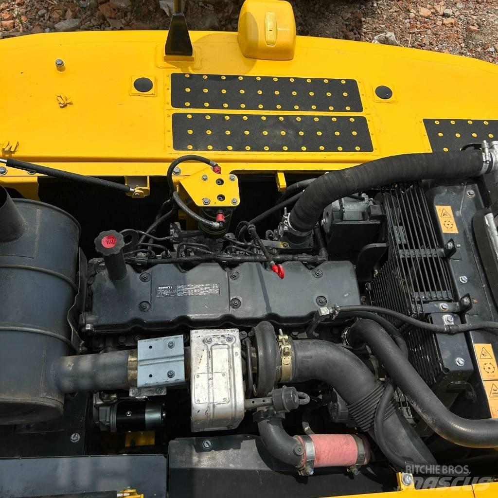 Komatsu 240-8 Escavatori cingolati