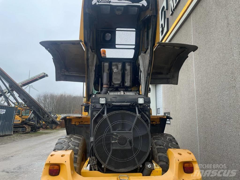 Volvo L 60 G Pale gommate