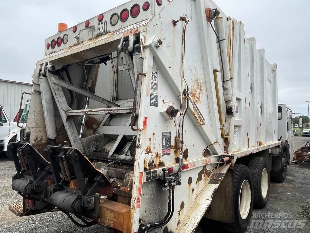 CCC LOW ENTRY Camion dei rifiuti