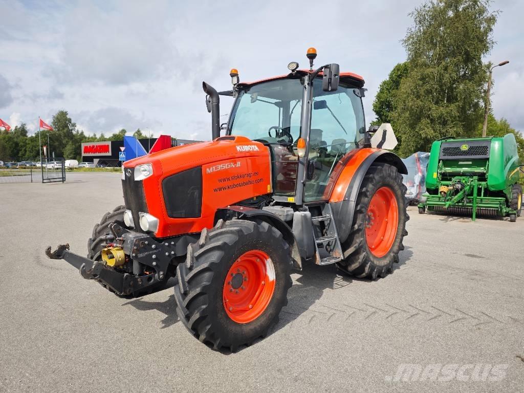 Kubota M135GX-II Trattori