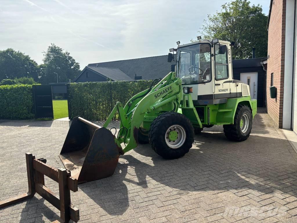 Schaeff SKS 633 Pale gommate