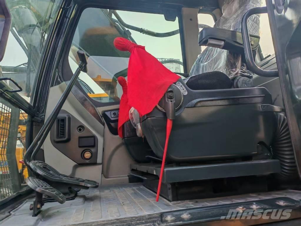 Hyundai HX220HD Escavatori cingolati