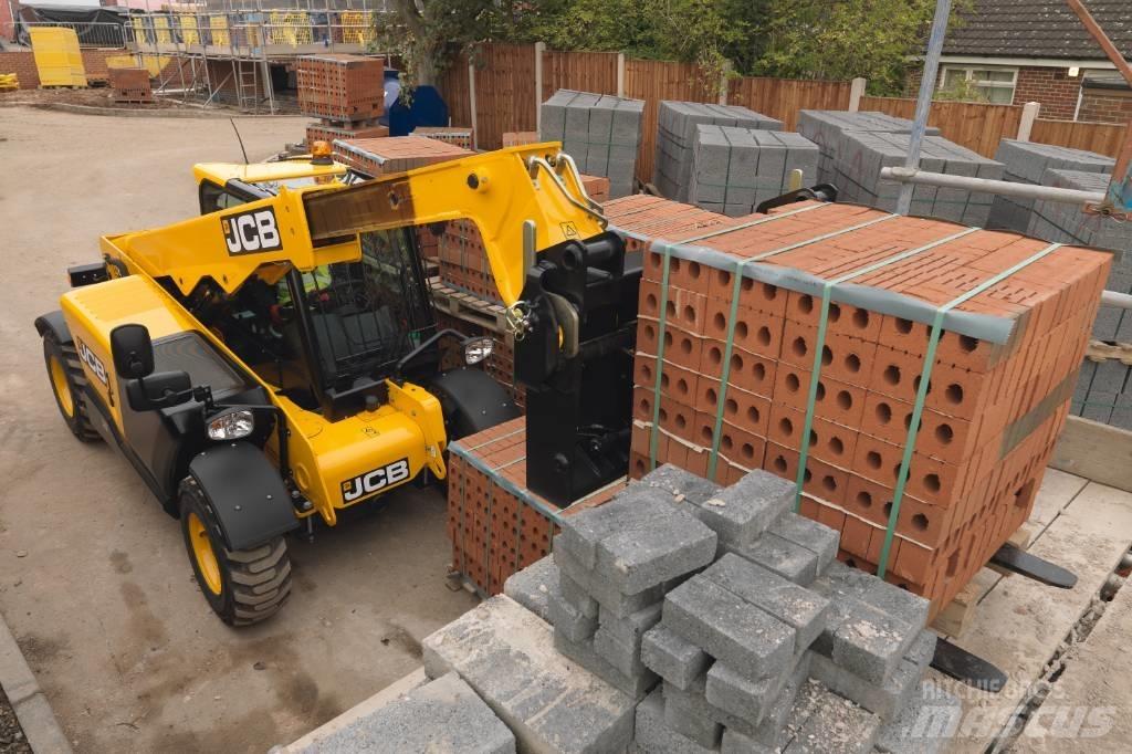 JCB 525-60 Sollevatori telescopici