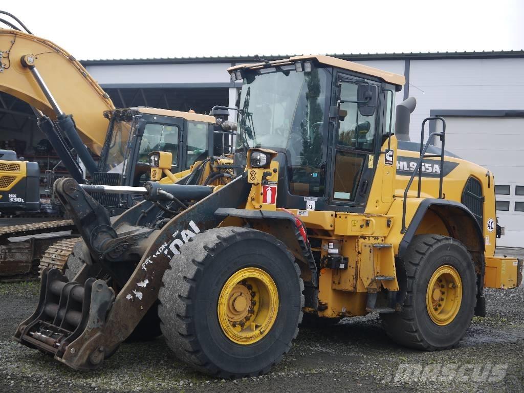 Hyundai HL955A Pale gommate