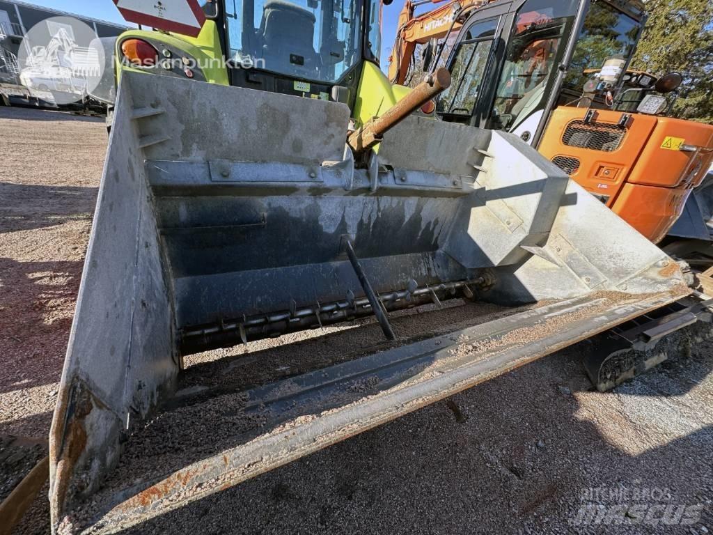 CLAAS Arion 410 Trattori