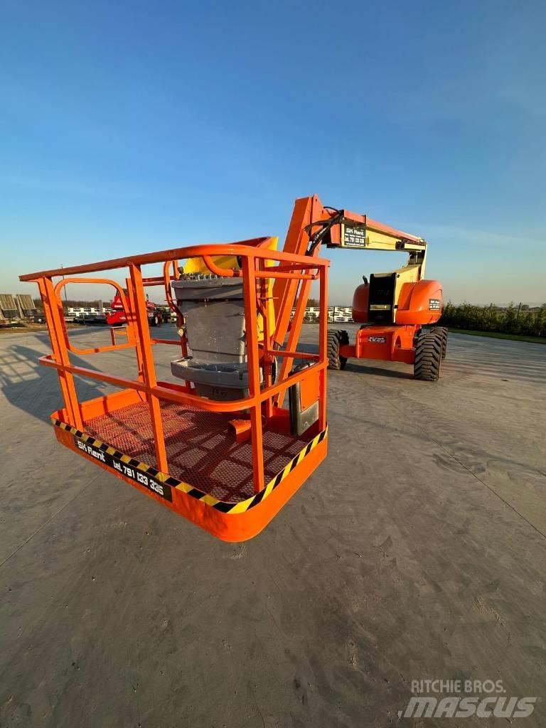 JLG 800 AJ Piattaforme a braccio articolato