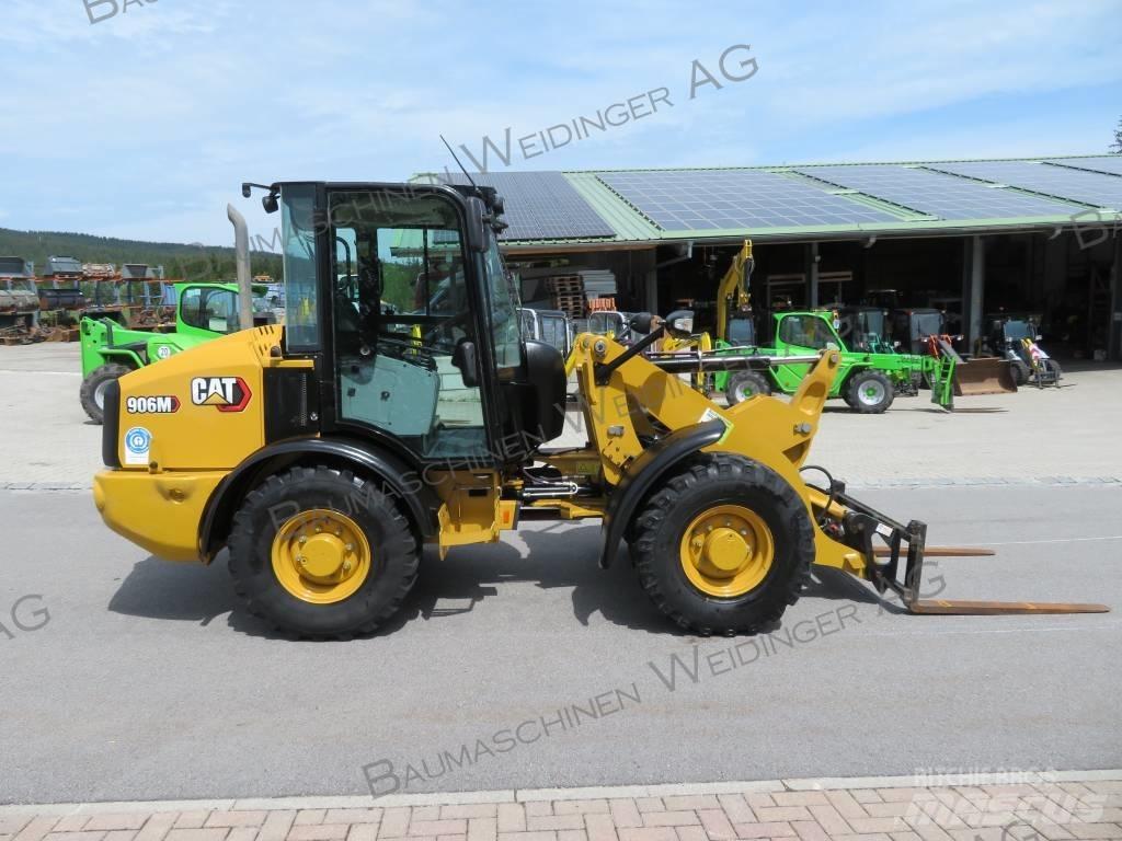 CAT 906M Pale gommate