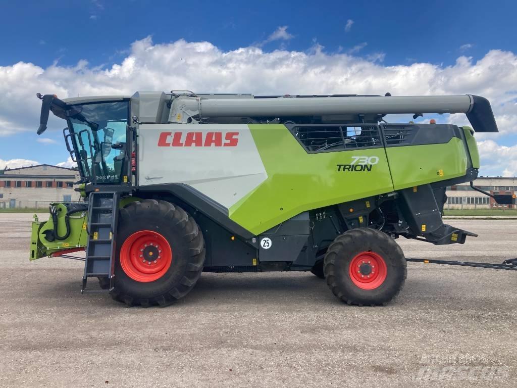 CLAAS Trion 730 Mietitrebbiatrici