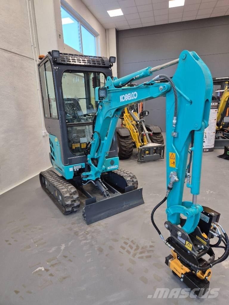 Kobelco SK 17 SR-3E Miniescavatori
