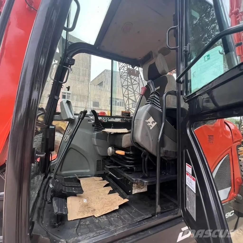 Doosan DX 60-9C Miniescavatori