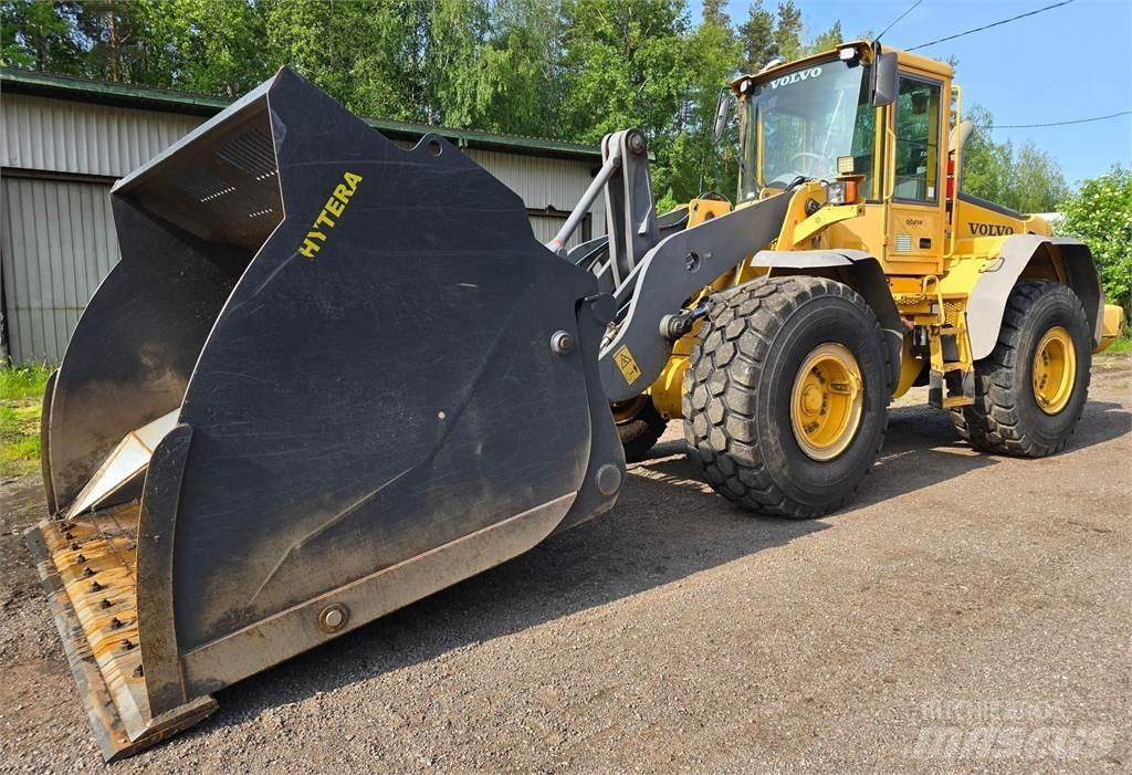 Volvo L110 E-4X4 Pale gommate
