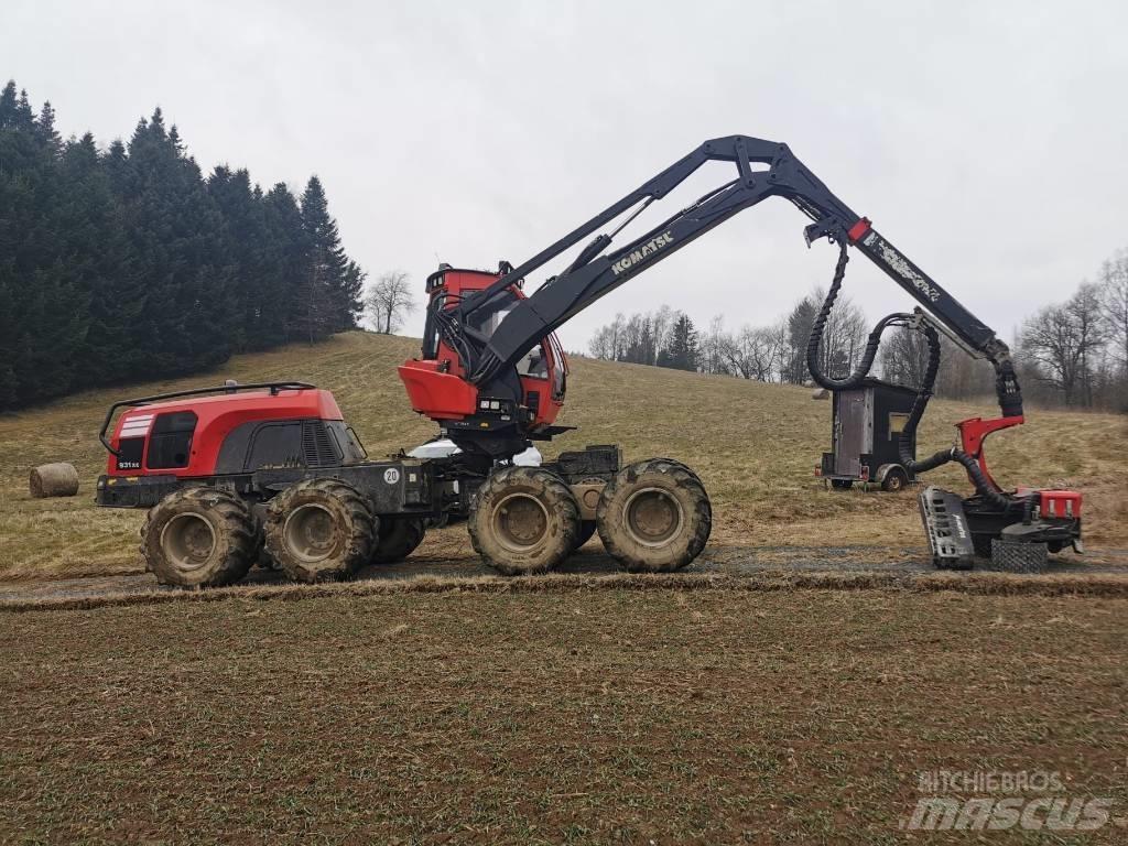 Komatsu 931 XC Abbattitrici, Disboscatrici