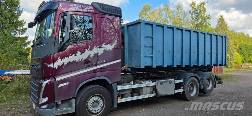 Volvo FH 13 540 Camion con gancio di sollevamento