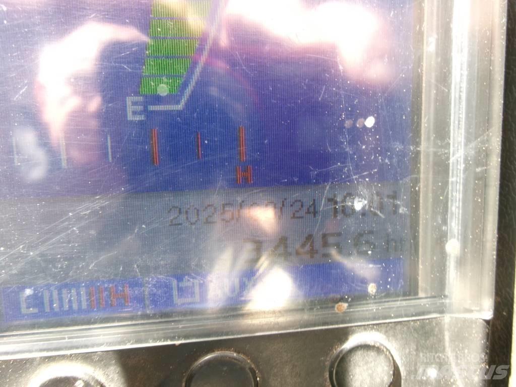 Takeuchi TB 240 Miniescavatori
