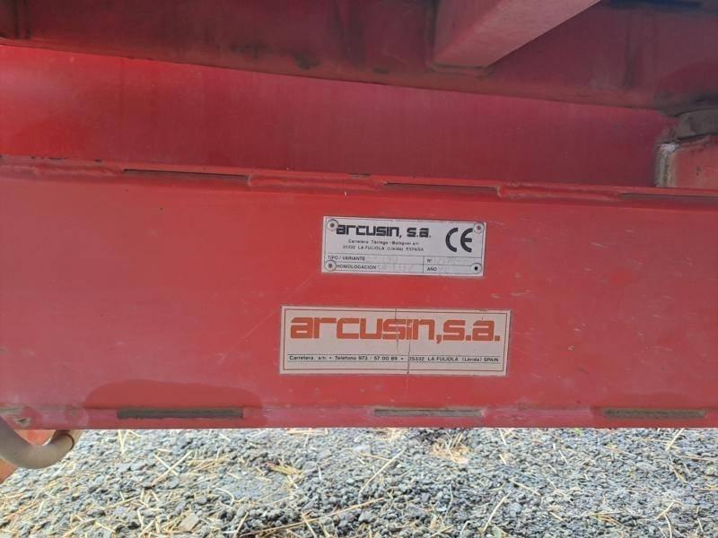 Arcusin E-160 Rimorchi per balle