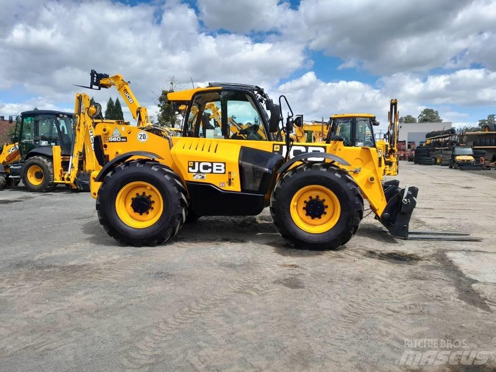 JCB 560-80 WM Pale gommate telescopiche