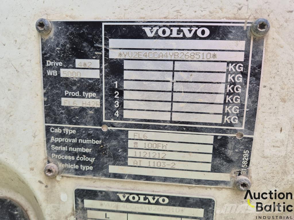 Volvo FL6 Camion con sponde ribaltabili