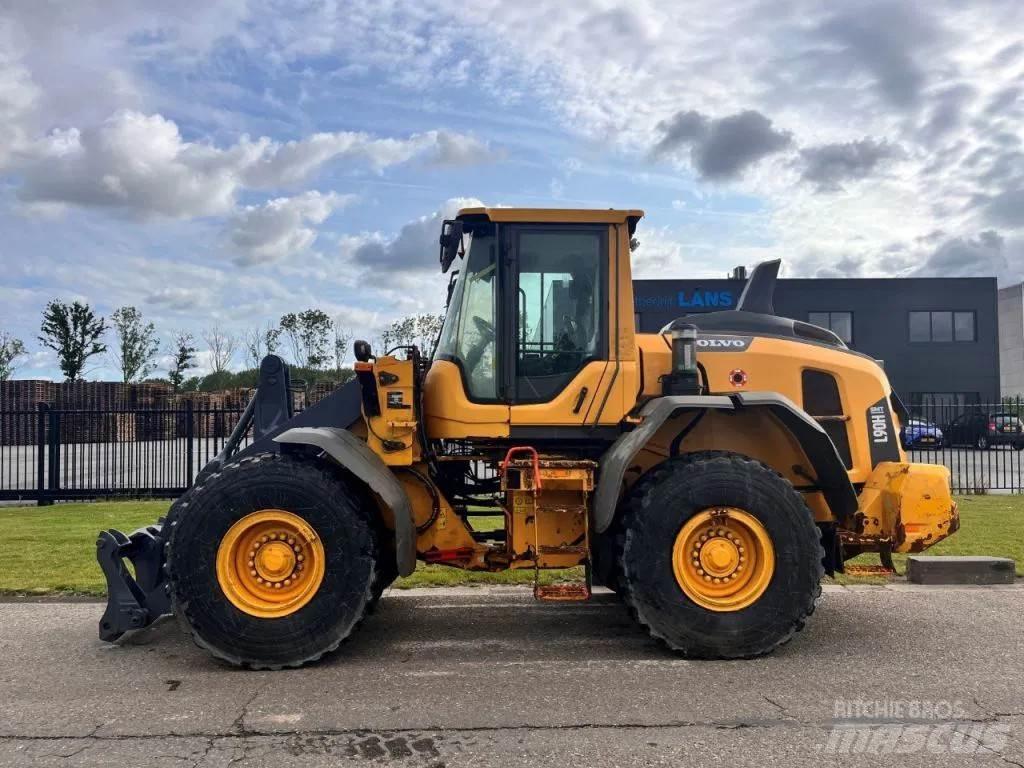 Volvo L90H Pale gommate