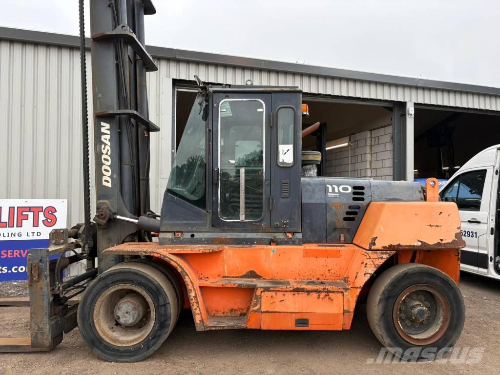 Doosan D 110 S-5 Carrelli elevatori diesel