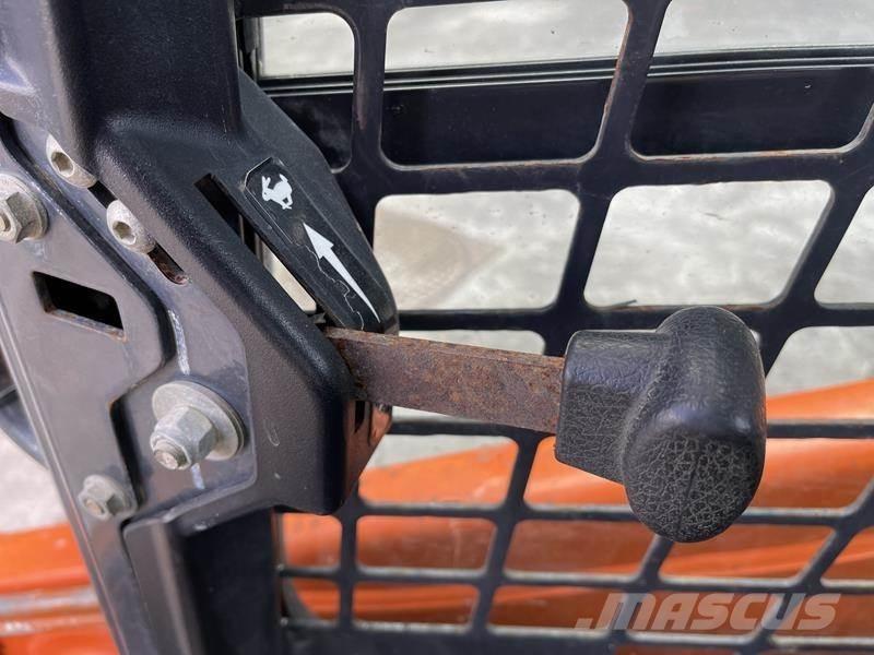 Bobcat S 450 Pale gommate