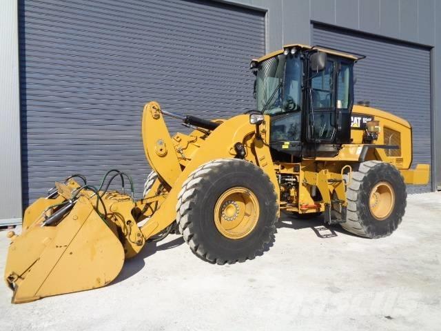 CAT 924 K Pale gommate