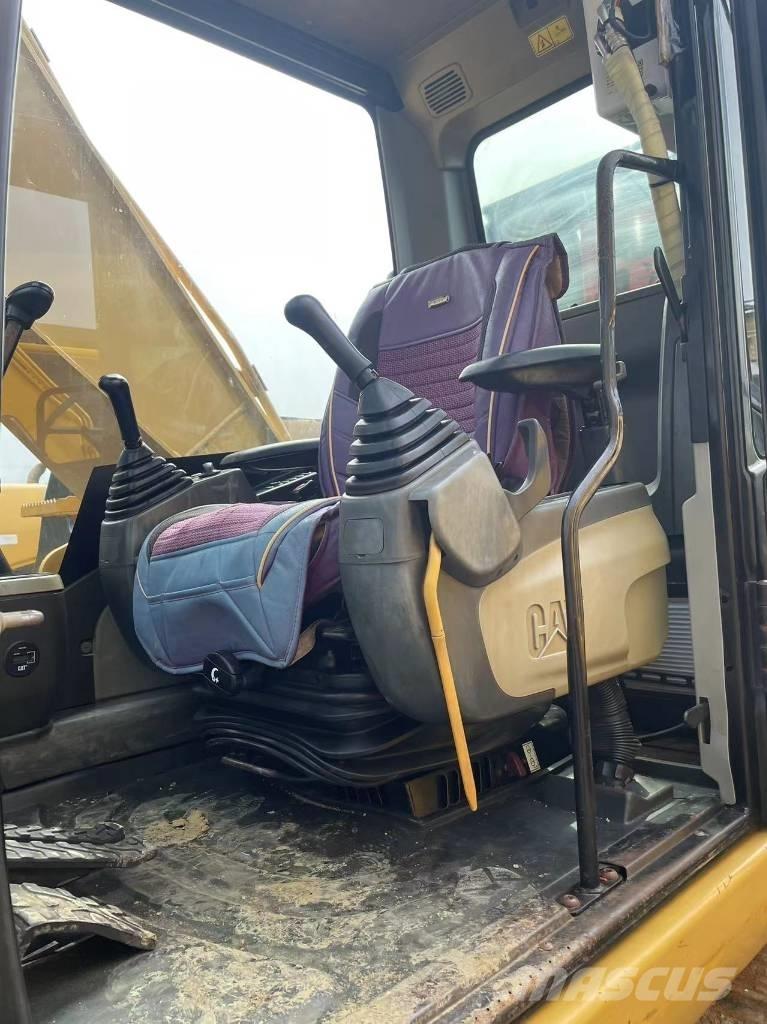 CAT 320d Escavatori cingolati