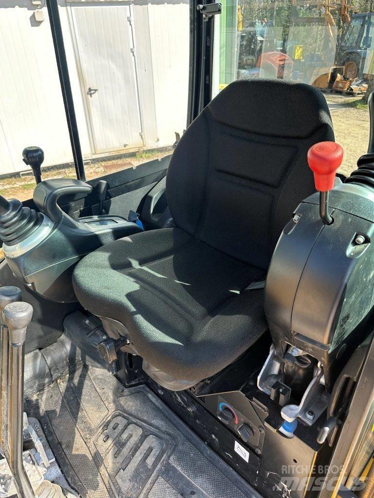 JCB 8025 ZTSL Miniescavatori