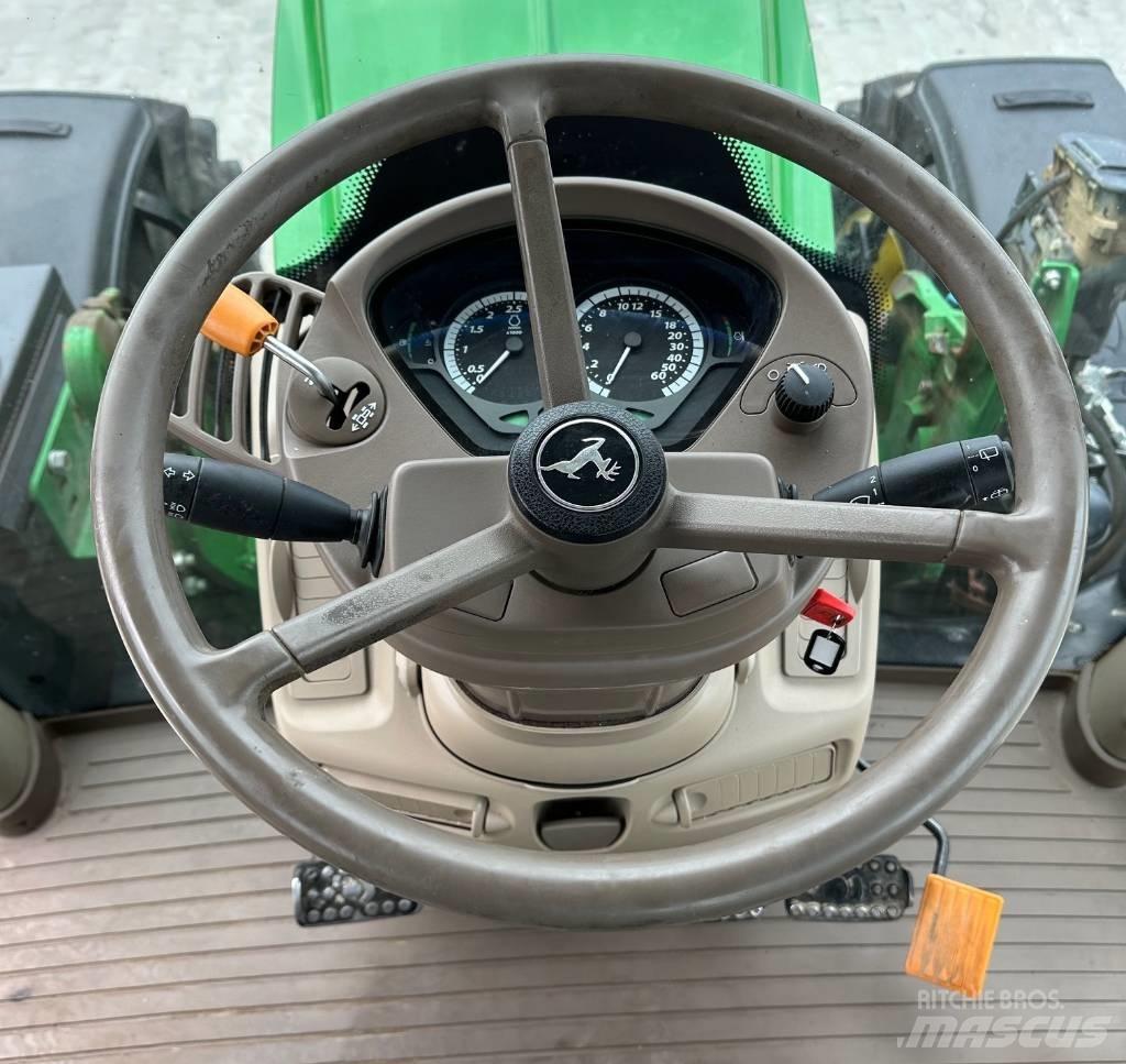 John Deere 6130 R Trattori