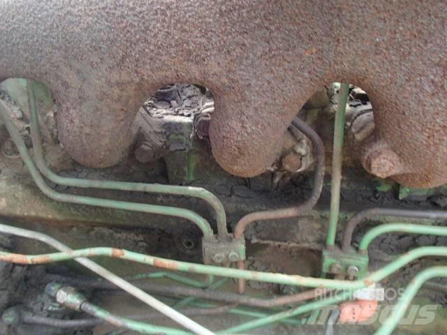 John Deere 4420 Mietitrebbiatrici