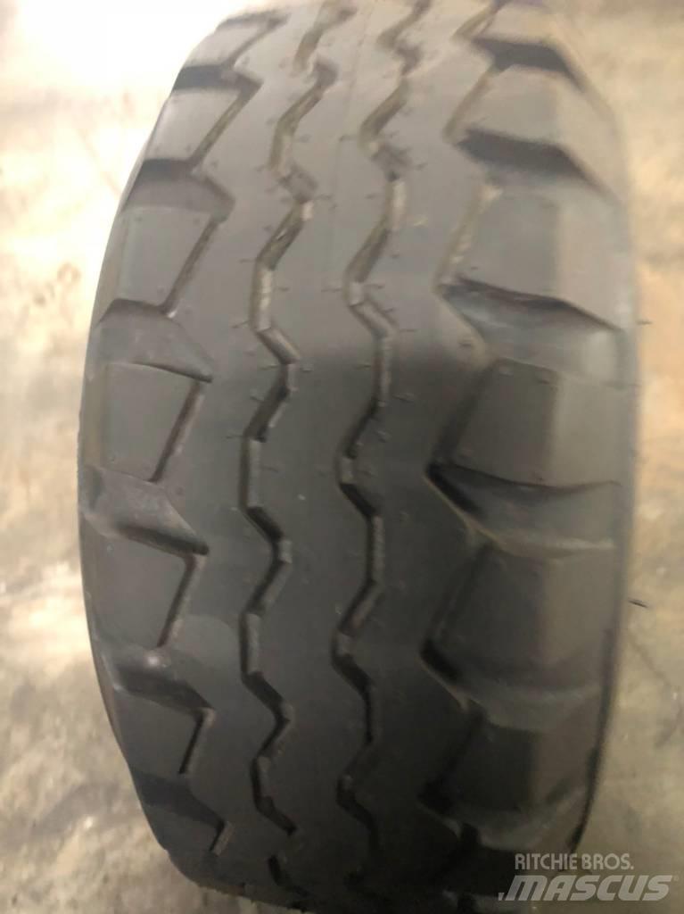  Cheng Shin 18x7-8 Pneumatici, ruote e cerchioni