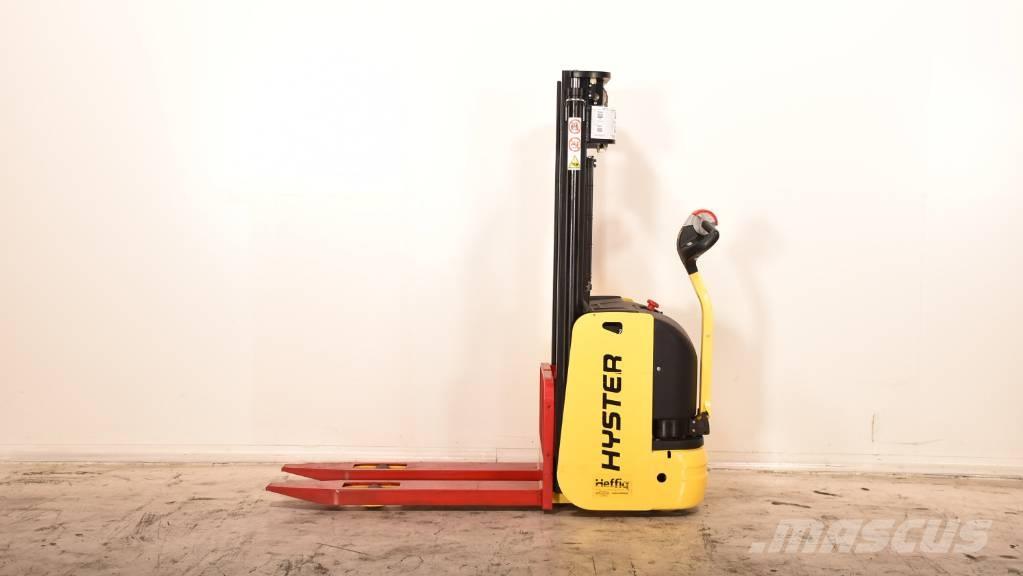 Hyster S1.0-24 Transpallet uomo a terra