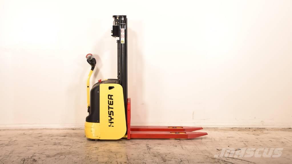 Hyster S1.0-24 Transpallet uomo a terra