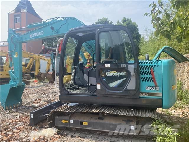 Kobelco SK 75 Escavatori cingolati