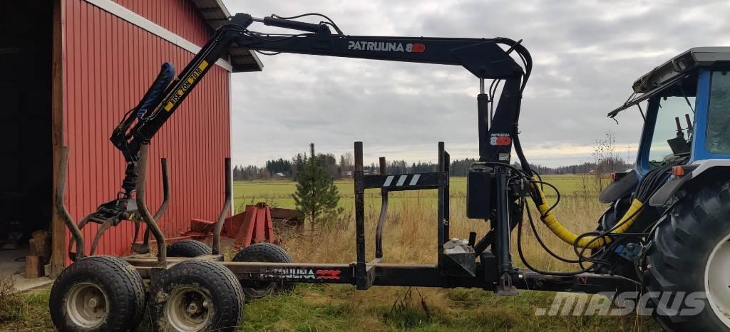 Patruuna 860 Gru e pale