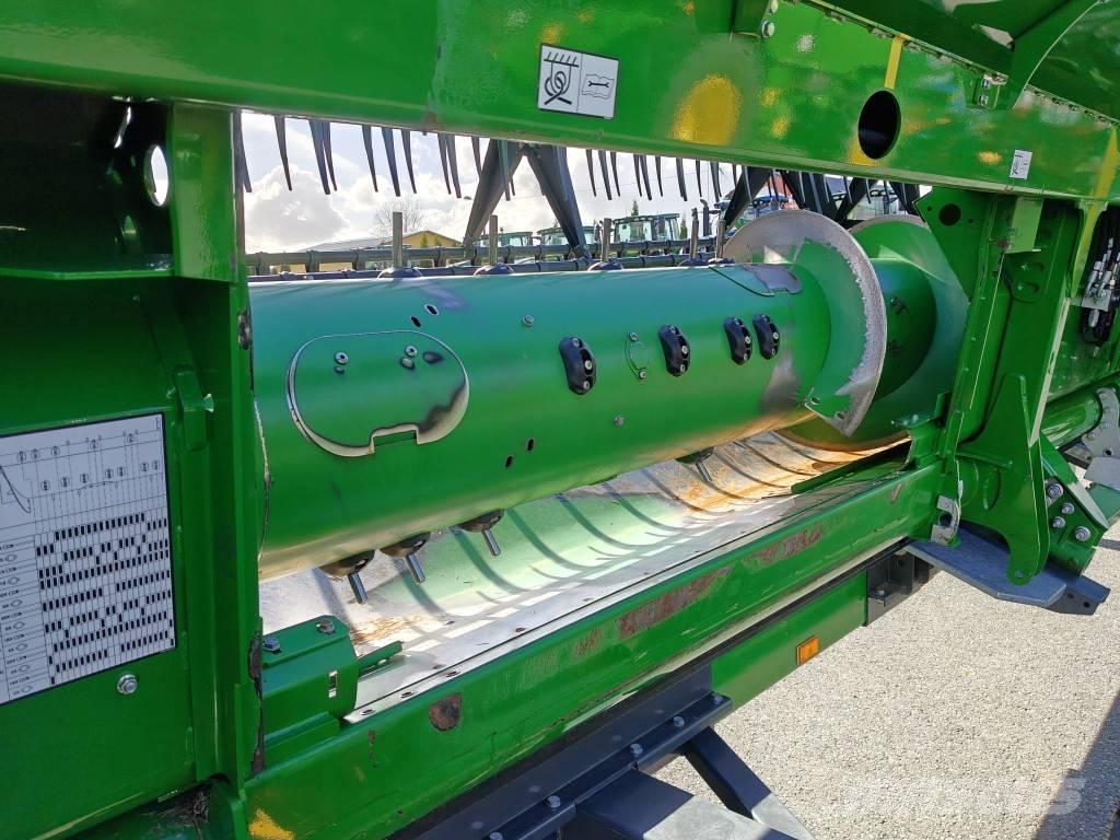 John Deere W 650 i Mietitrebbiatrici