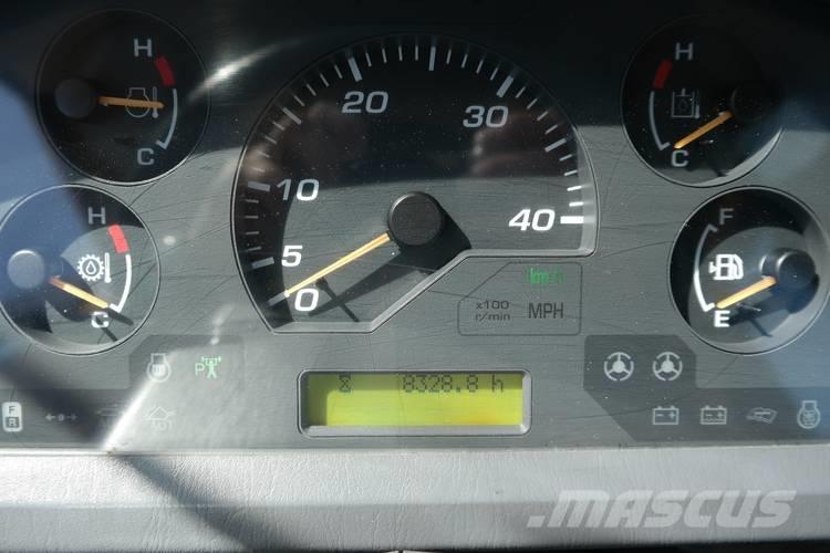 Komatsu WA 380-5-H Pale gommate