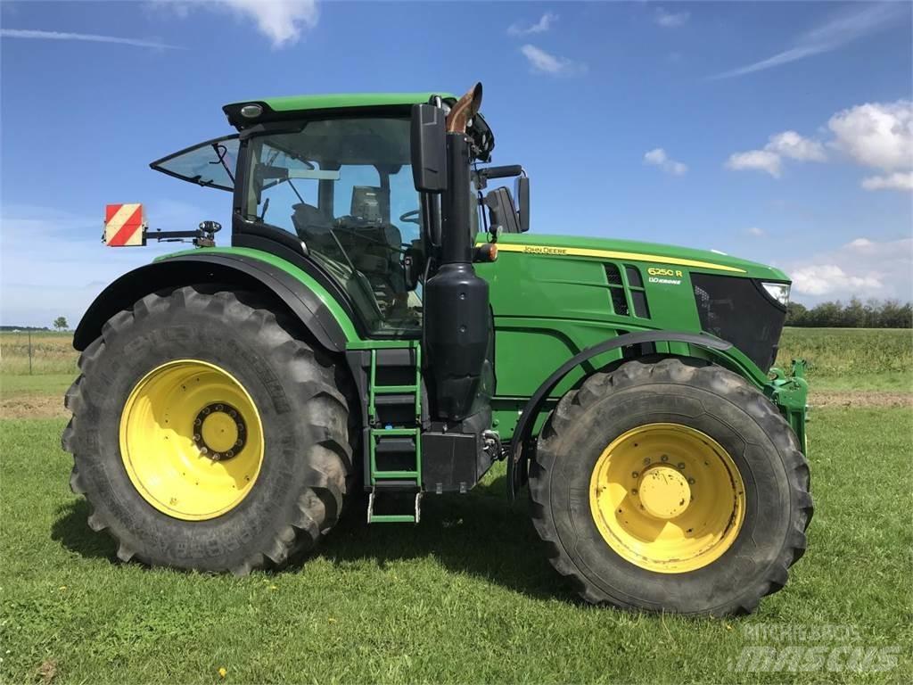 John Deere 6250R Trattori