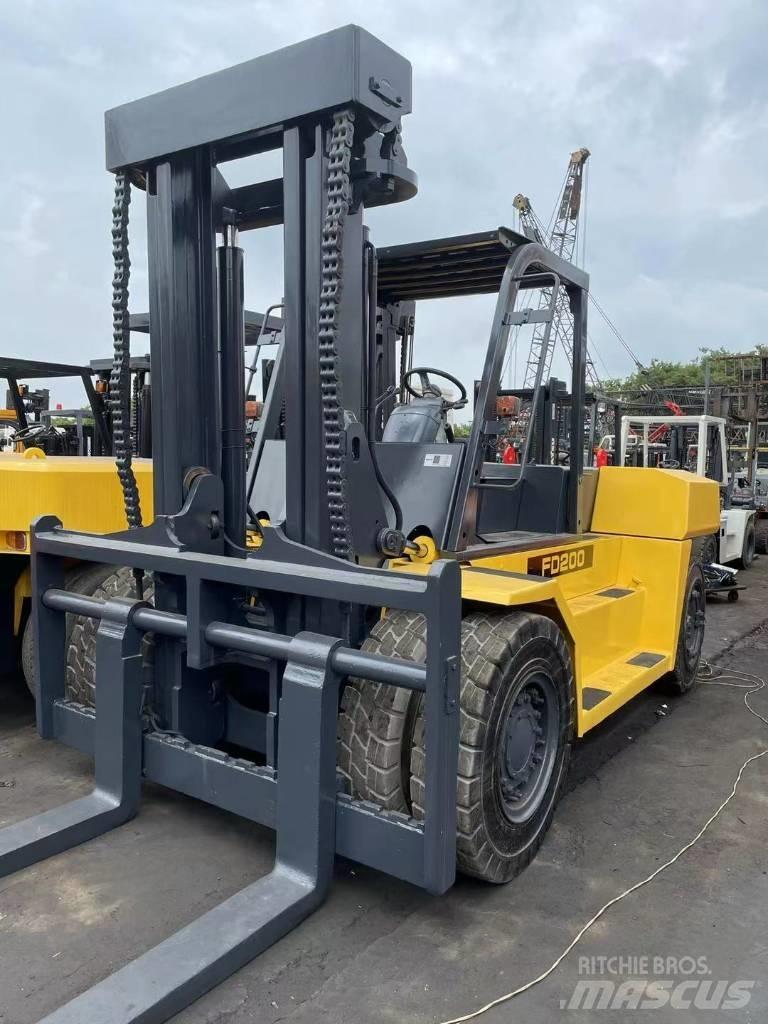 Komatsu 20 Ton Carrelli elevatori diesel