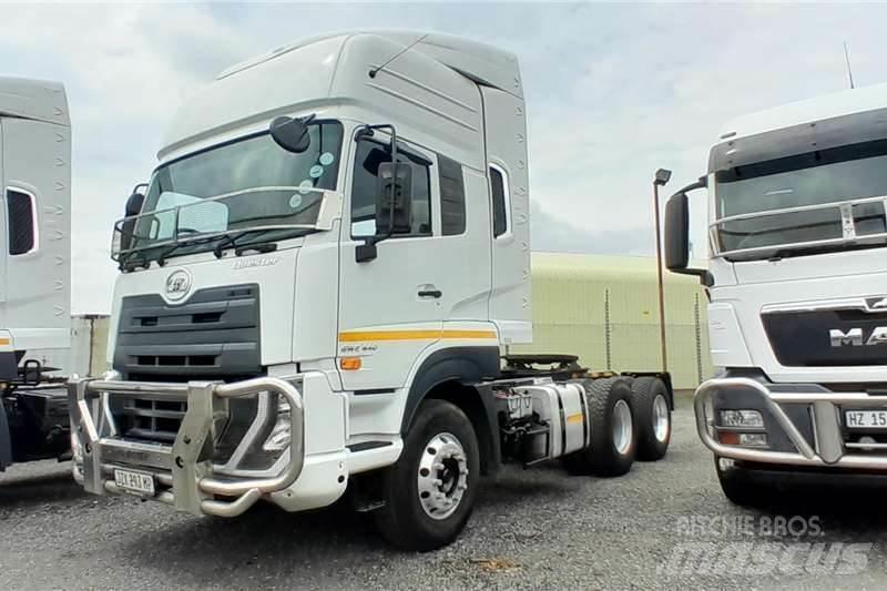 UD Quester GWE440 Camion altro
