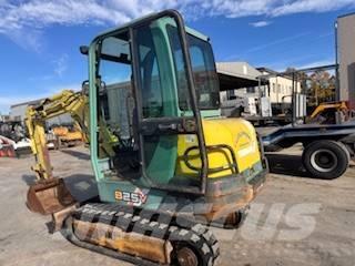 Yanmar B 25 V Miniescavatori